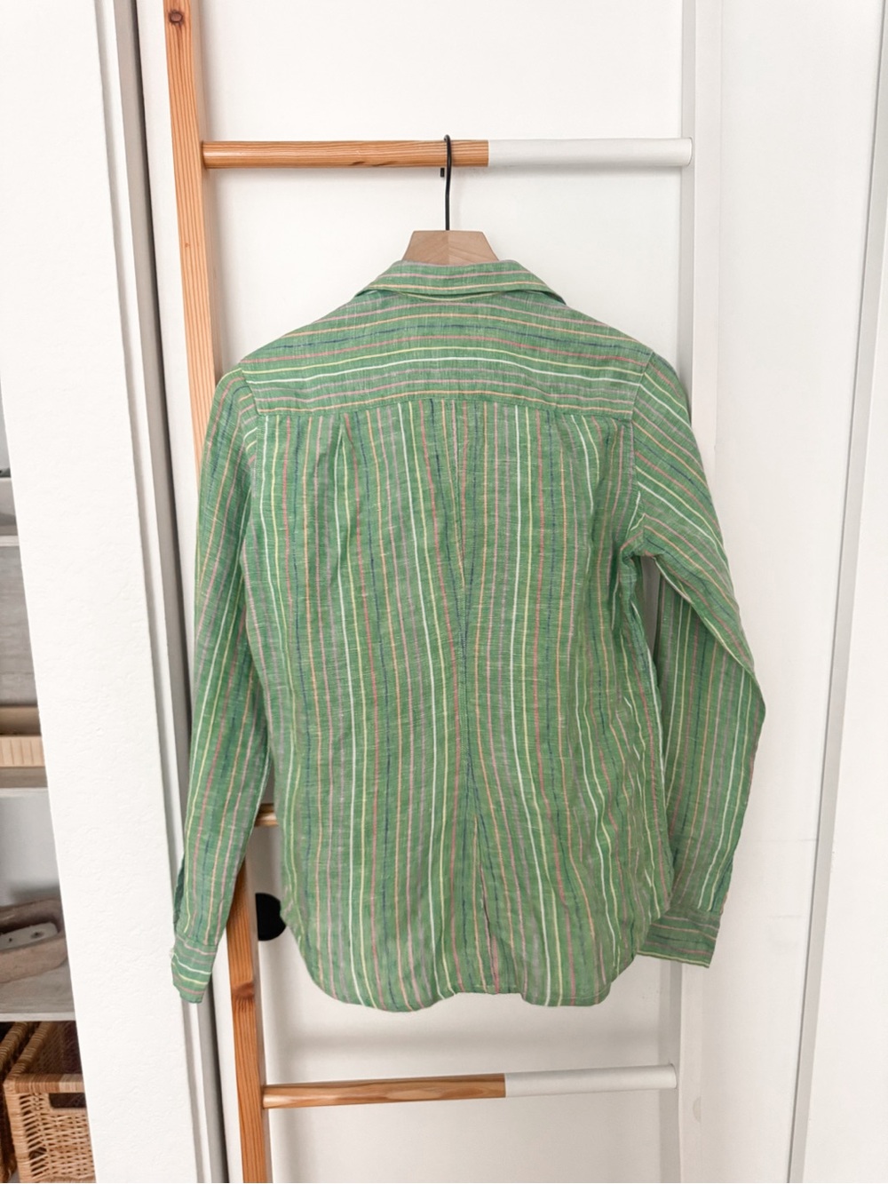 Frank & Eileen Eileen Relaxed Button-Up Shirt Green Multi Stripe Linen - Picture 5 of 12